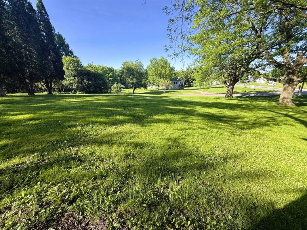 Approx .40 acre lot 20th Street, Neillsville WI 54456 - Land house for sale - MLS #1601721 - image2