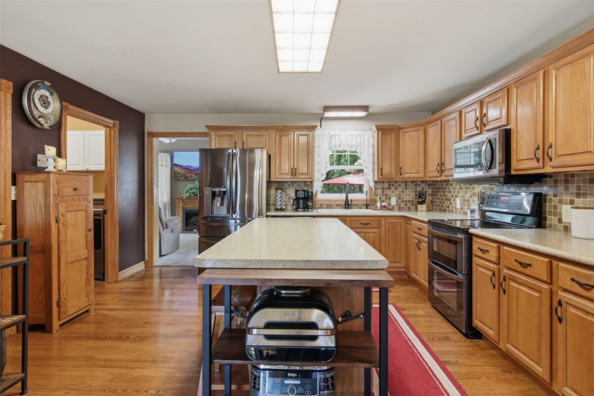 E10725 US Highway 12, Fall Creek WI 54742 - Residential house for sale - MLS #1602297 - image15