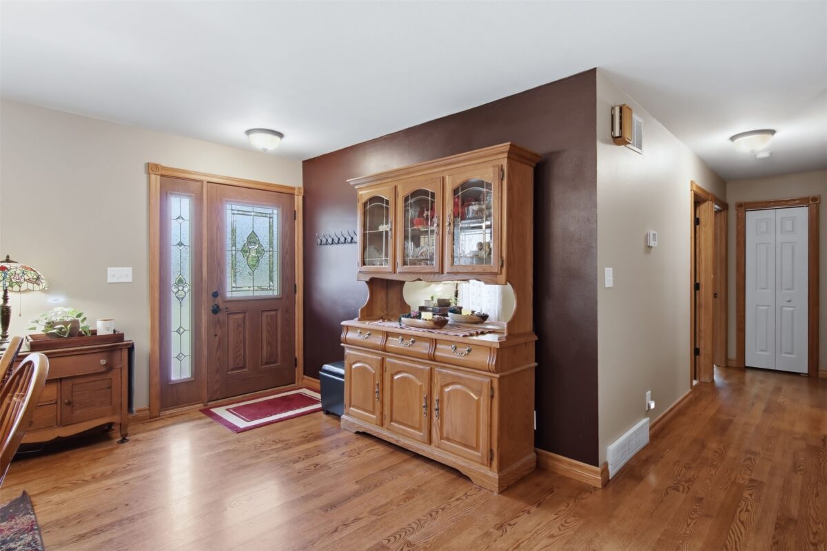 E10725 US Hwy 12, Fall Creek WI 54742 - Residential house for sale - MLS #1602297 - image18
