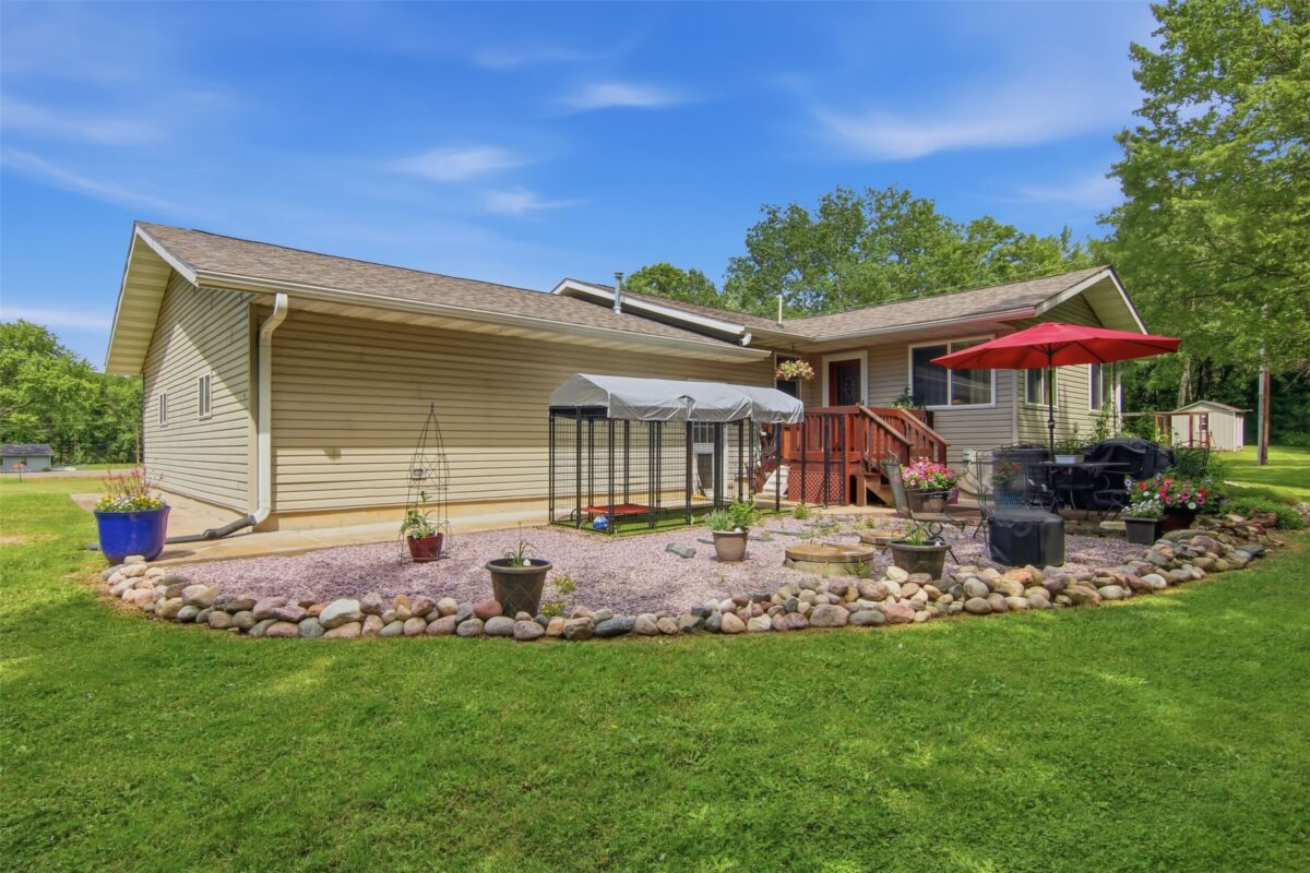 E10725 US Hwy 12, Fall Creek WI 54742 - Residential house for sale - MLS #1602297 - image8