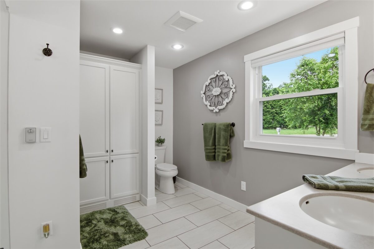 E4520 Woodfield Road, Eau Claire WI 54701 - Residential house for sale - MLS #1602553 - image38