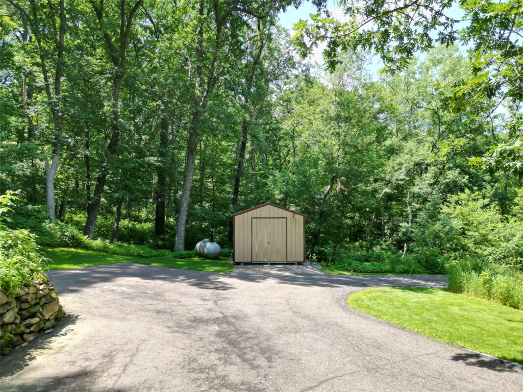 E865 Woodridge Drive, Eau Claire WI 54701 - Residential house for sale - MLS #1602673 - image4