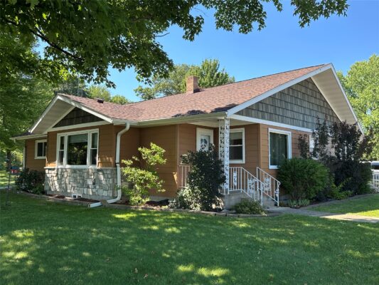 E910 Cedar Road Eau Claire WI 54701