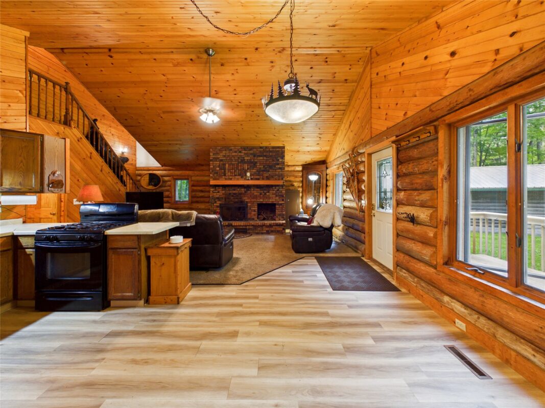 N 5543 County Highway BB, Stone Lake WI 54876 - Residential house for sale - MLS #1601238 - image21