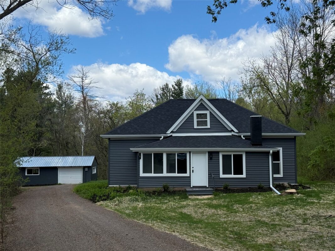 N3328 New Knapp Road, Shell Lake WI 54871 - Residential house for sale - MLS #1600044 - image2