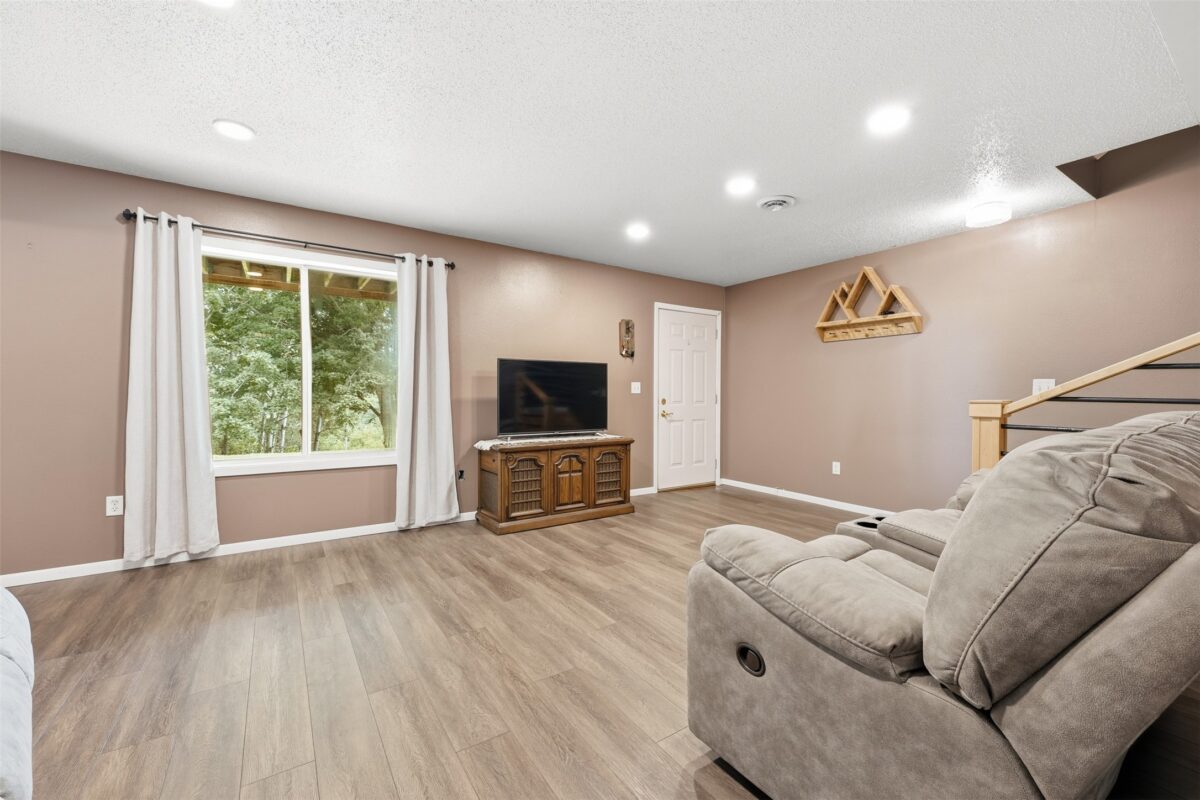 N45523 Old 53 Road, Osseo WI 54773 - Residential house for sale - MLS #1603099 - image27