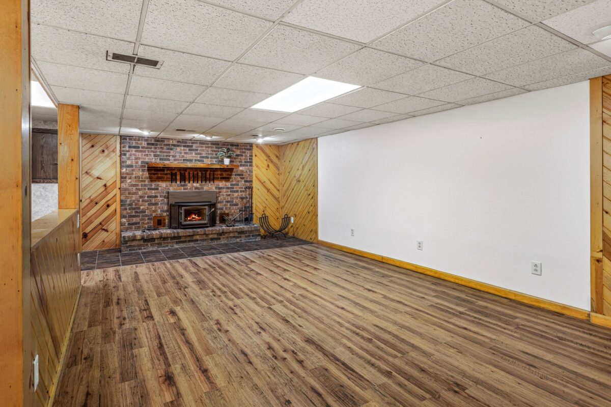 S8250 Todd Road, Eau Claire WI 54701 - Residential house for sale - MLS #1602418 - image17