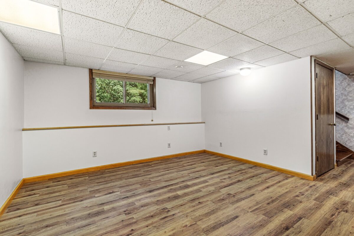 S8250 Todd Road, Eau Claire WI 54701 - Residential house for sale - MLS #1602418 - image21