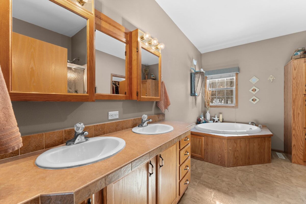 W15501 US Highway 10, Fairchild WI 54741 - Residential house for sale - MLS #1602417 - image24
