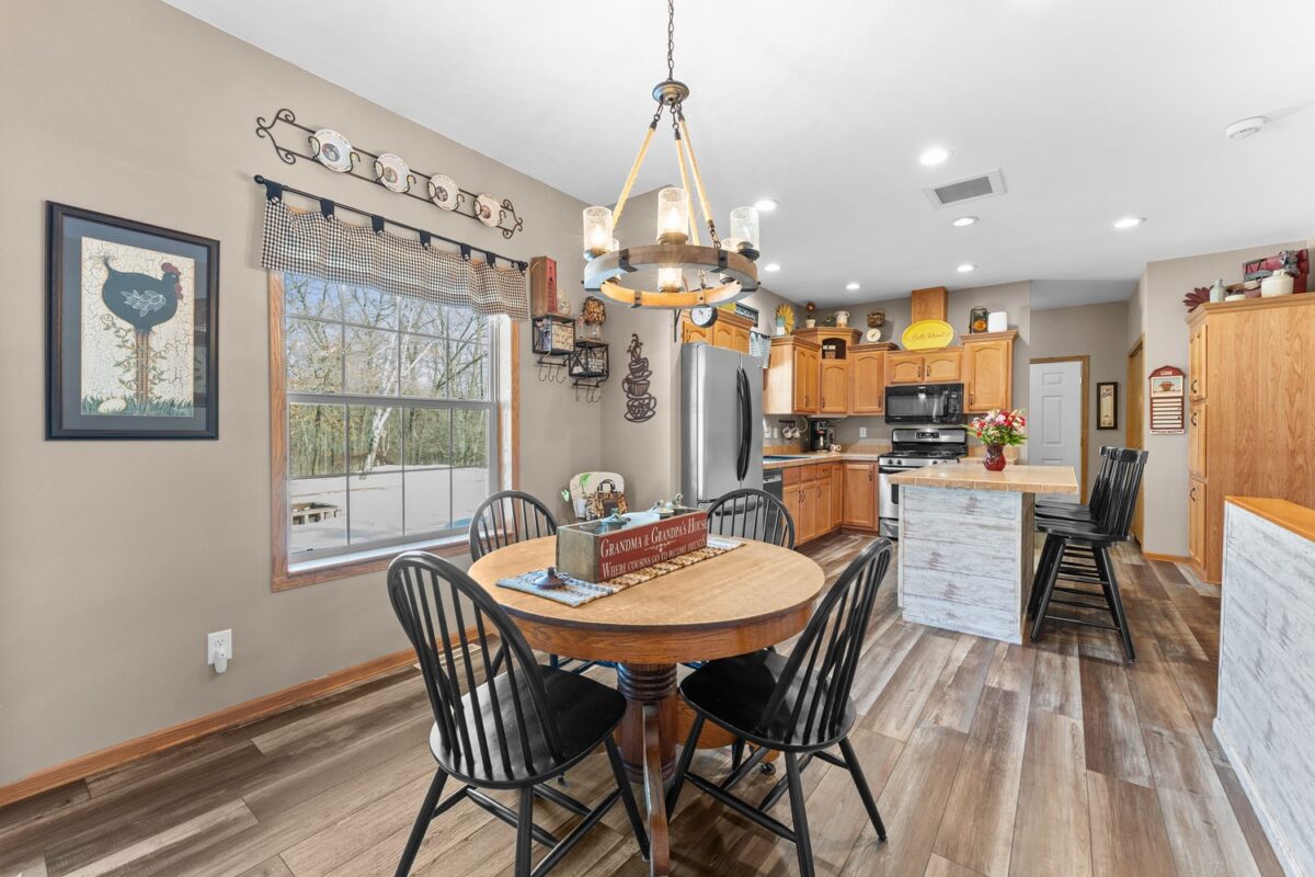 W15501 US Highway 10, Fairchild WI 54741 - Residential house for sale - MLS #1602417 - image9