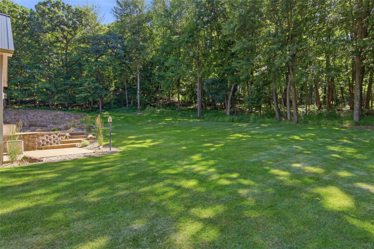 W245 Woodridge Drive, Eau Claire WI 54701 - Residential house for sale - MLS #1602701 - image12