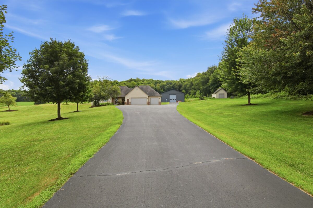 W860 Cedar Road, Eau Claire WI 54701 - Residential house for sale - MLS #1603580 - image14