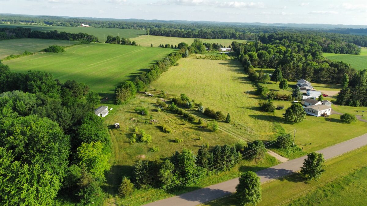 xx 140th Avenue, Eau Claire WI 54701 - Land house for sale - MLS #1602775 - image3