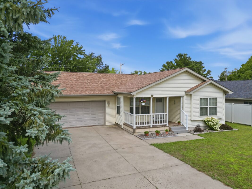 1012 Bartlett Avenue, Altoona WI 54720 - Residential house for sale - MLS #1603792 - image3