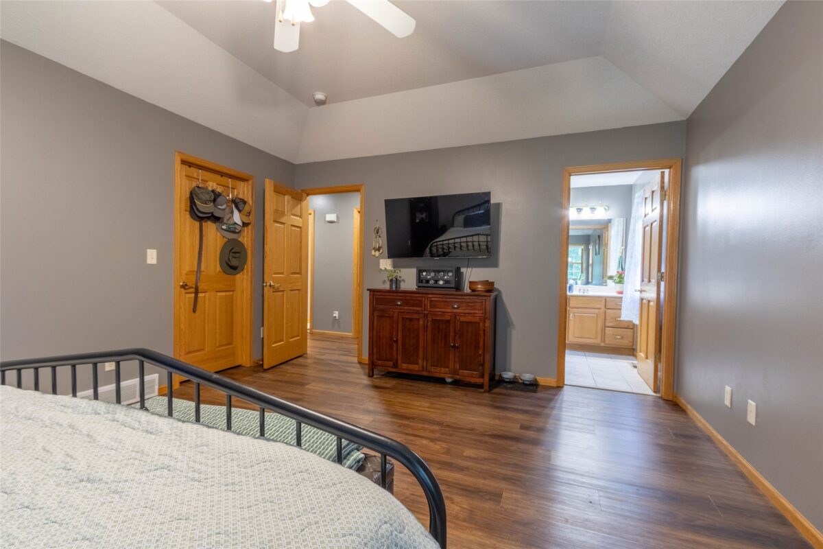 10231 Pine Road, Fall Creek WI 54742 - Residential house for sale - MLS #1602035 - image21