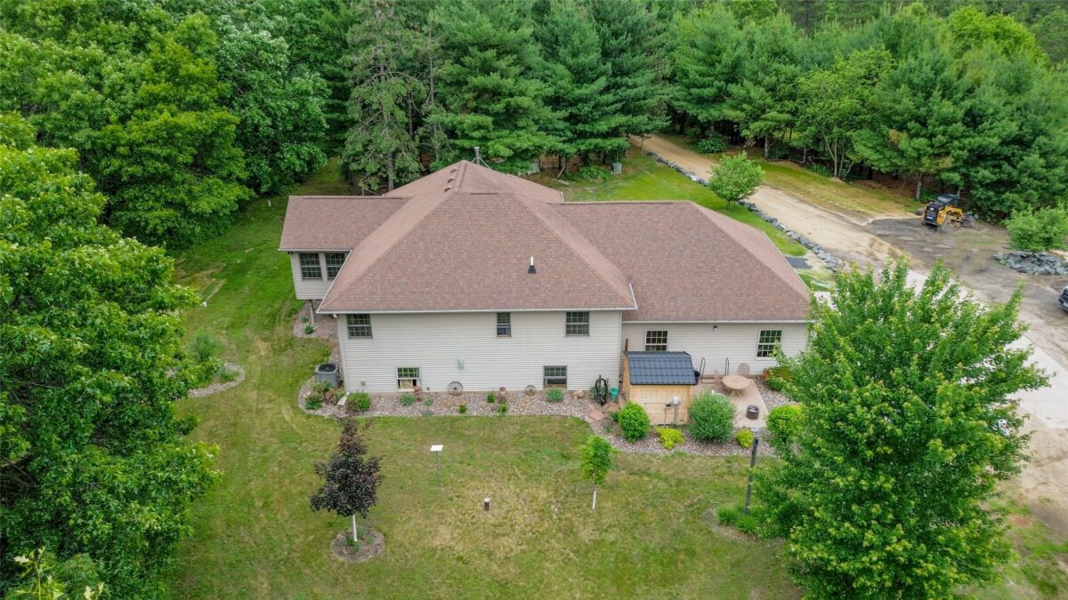 10231 Pine Road, Fall Creek WI 54742 - Residential house for sale - MLS #1602035 - image32