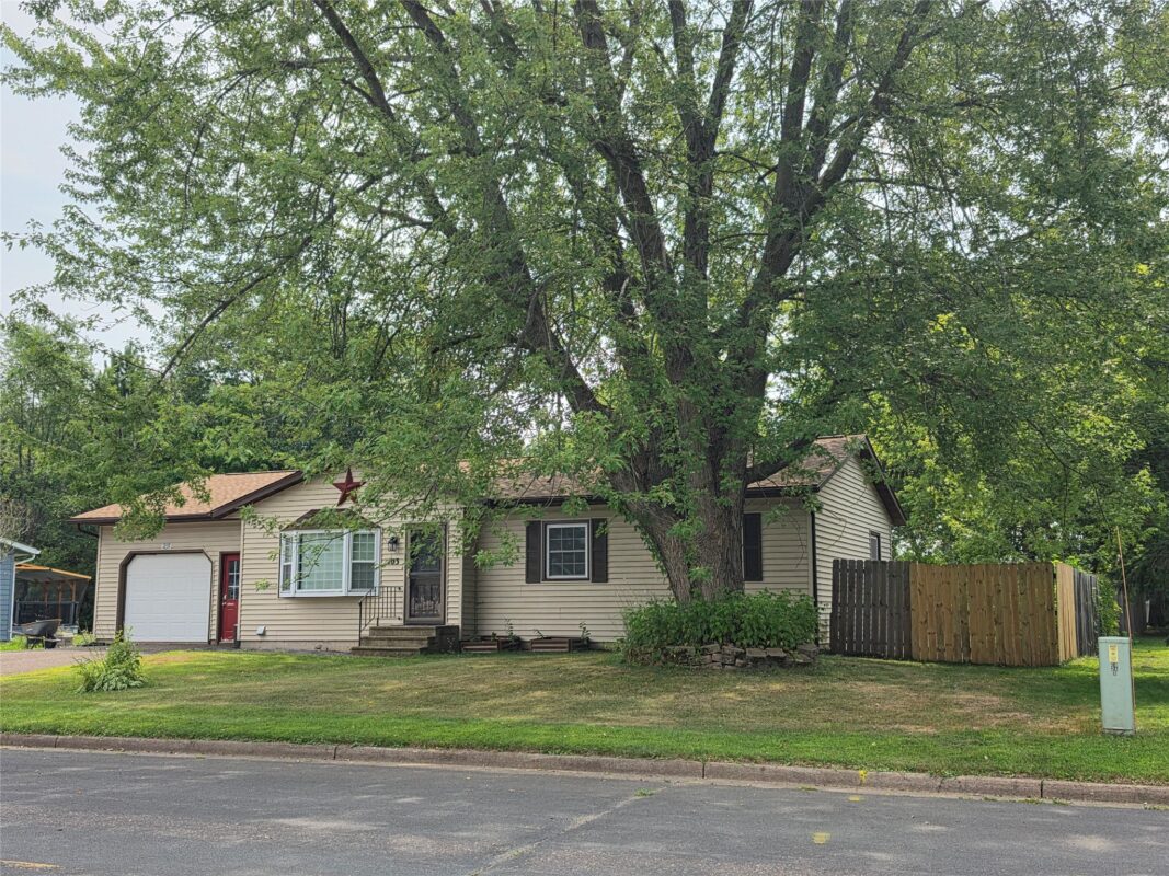 103 Elizabeth Court, Turtle Lake WI 54889 - Residential house for sale - MLS #1603882 - image2