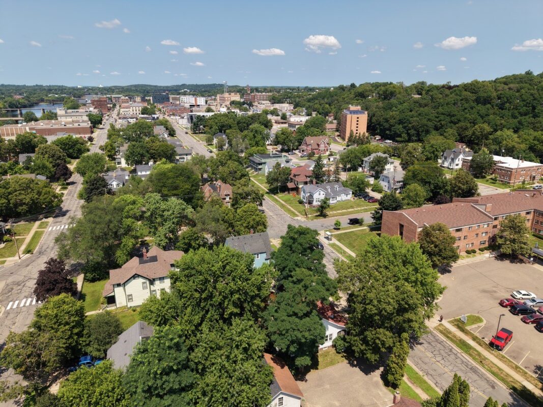 1112 Barstow Street, Eau Claire WI 54701 - Residential house for sale - MLS #1603927 - image7