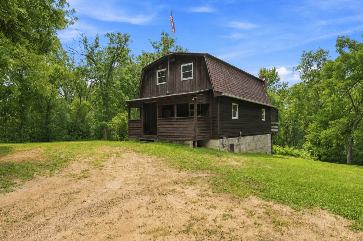 1174 Mckinley Drive, Hudson WI 54016 - Residential house for sale - MLS #1604011 - image2