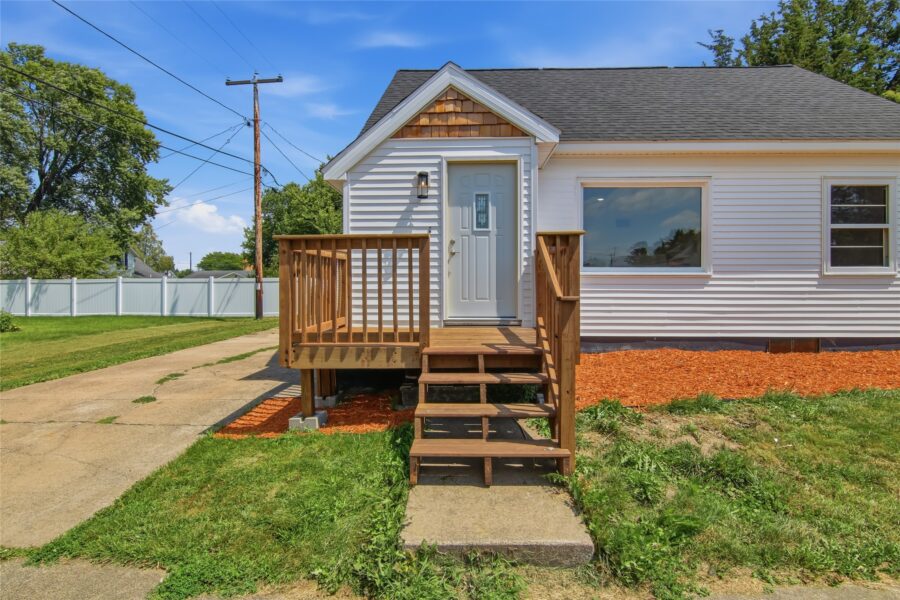 124 S Victory Street
