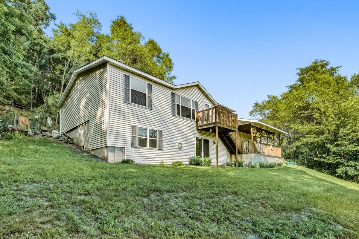 1318 Gooder Avenue, Eau Claire WI 54703 - Residential house for sale - MLS #1604140 - image2
