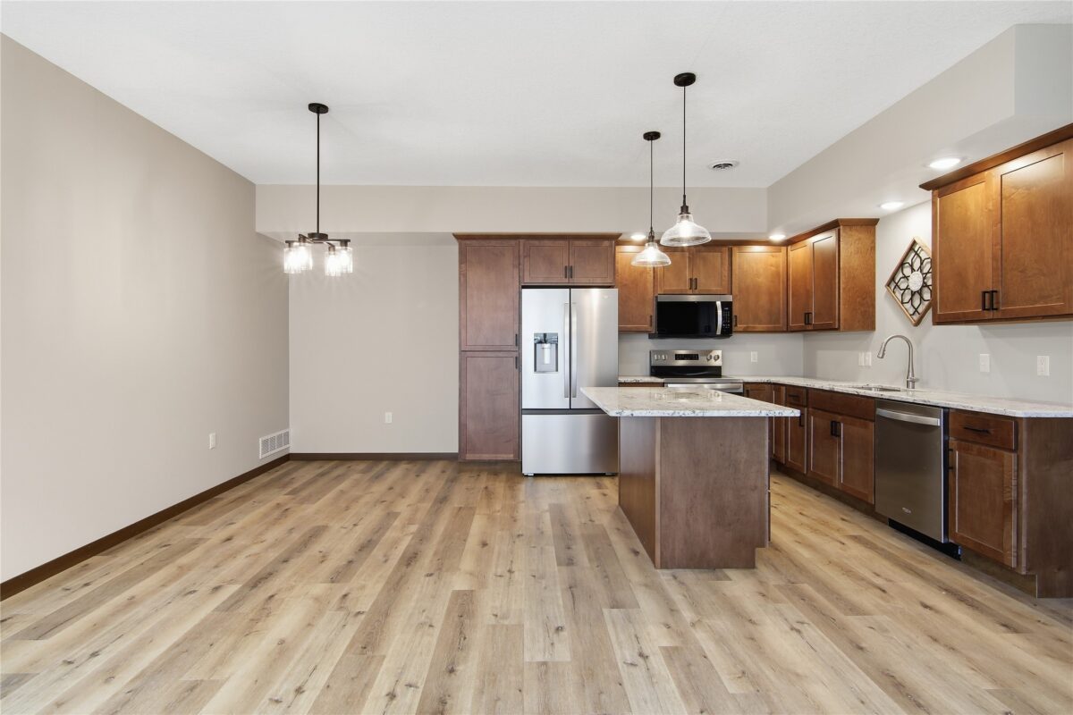 1323 Carpenter Avenue, Eau Claire WI 54703 - Residential house for sale - MLS #1604095 - image11