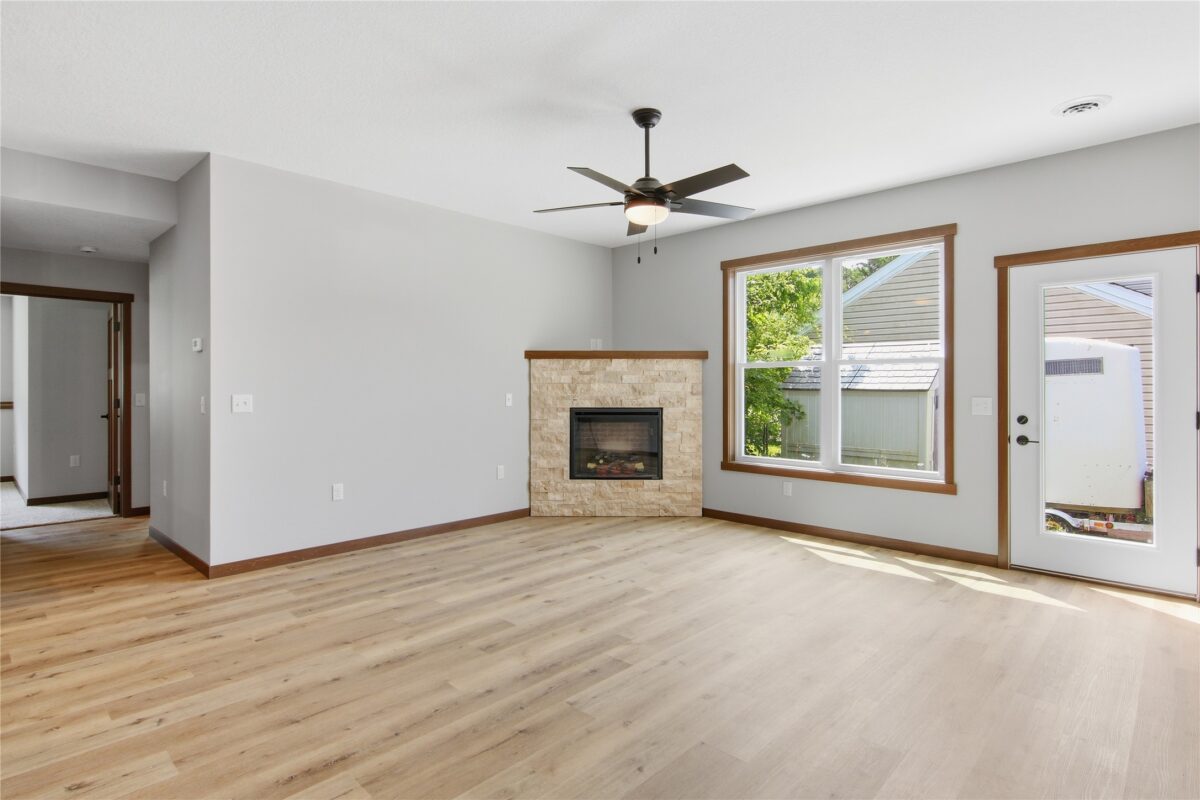 1323 Carpenter Avenue, Eau Claire WI 54703 - Residential house for sale - MLS #1604095 - image8