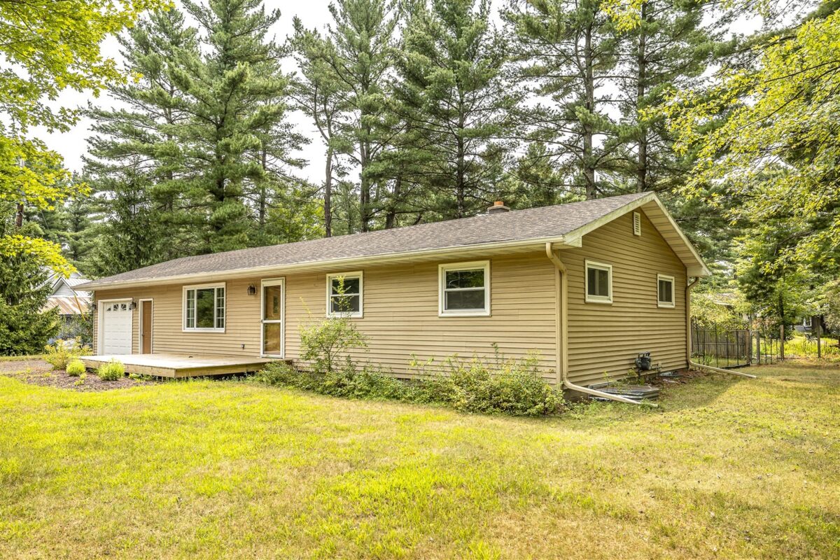 150 Scott Street, Black River Falls WI 54615 - Residential house for sale - MLS #1604077 - image2