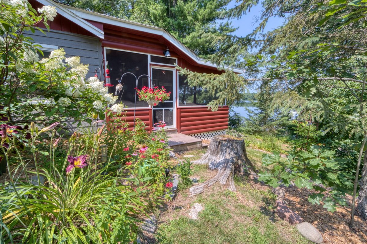 15254W Hummingbird Court, Stone Lake WI 54876 - Residential house for sale - MLS #1603740 - image11