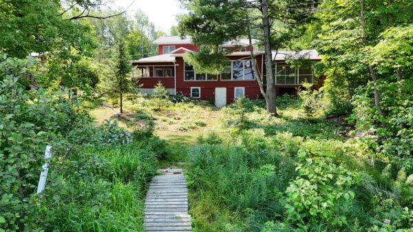 15254W Hummingbird Court Stone Lake WI 54876