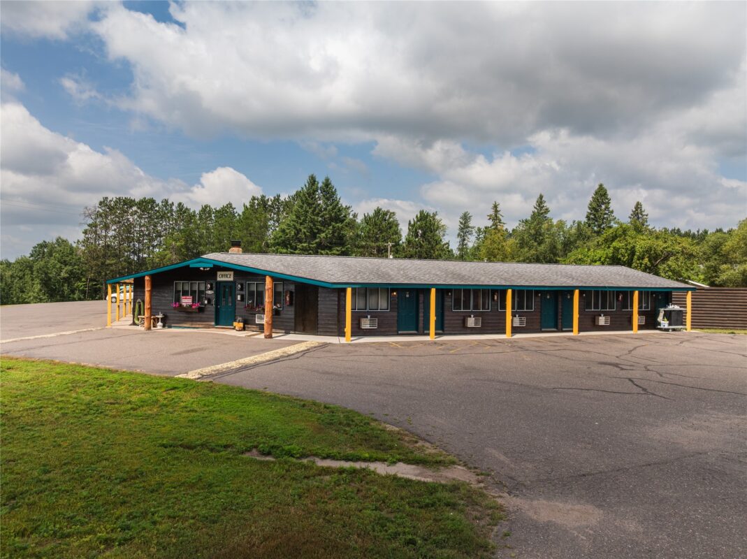 16154 US Hwy 63, Hayward WI 54843 - CommercialSale house for sale - MLS #1603452 - image2