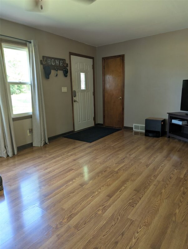 1706 Peterson Avenue, Eau Claire WI 54703 - Residential house for sale - MLS #1603939 - image3