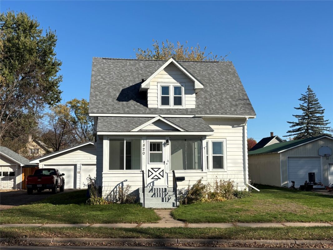 1820 Main Street, Bloomer WI 54724 - Residential house for sale - MLS #1602597 - image3