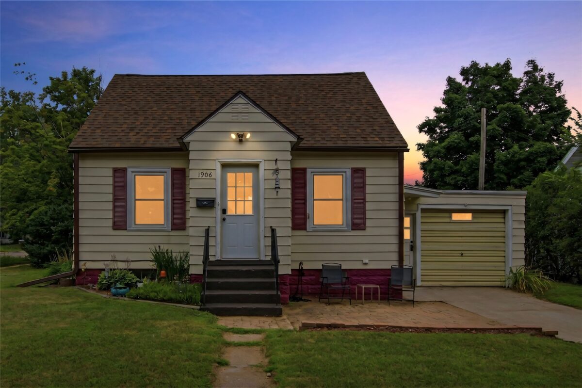 1906 9th Street, Eau Claire WI 54703 - Residential house for sale - MLS #1603975 - image2