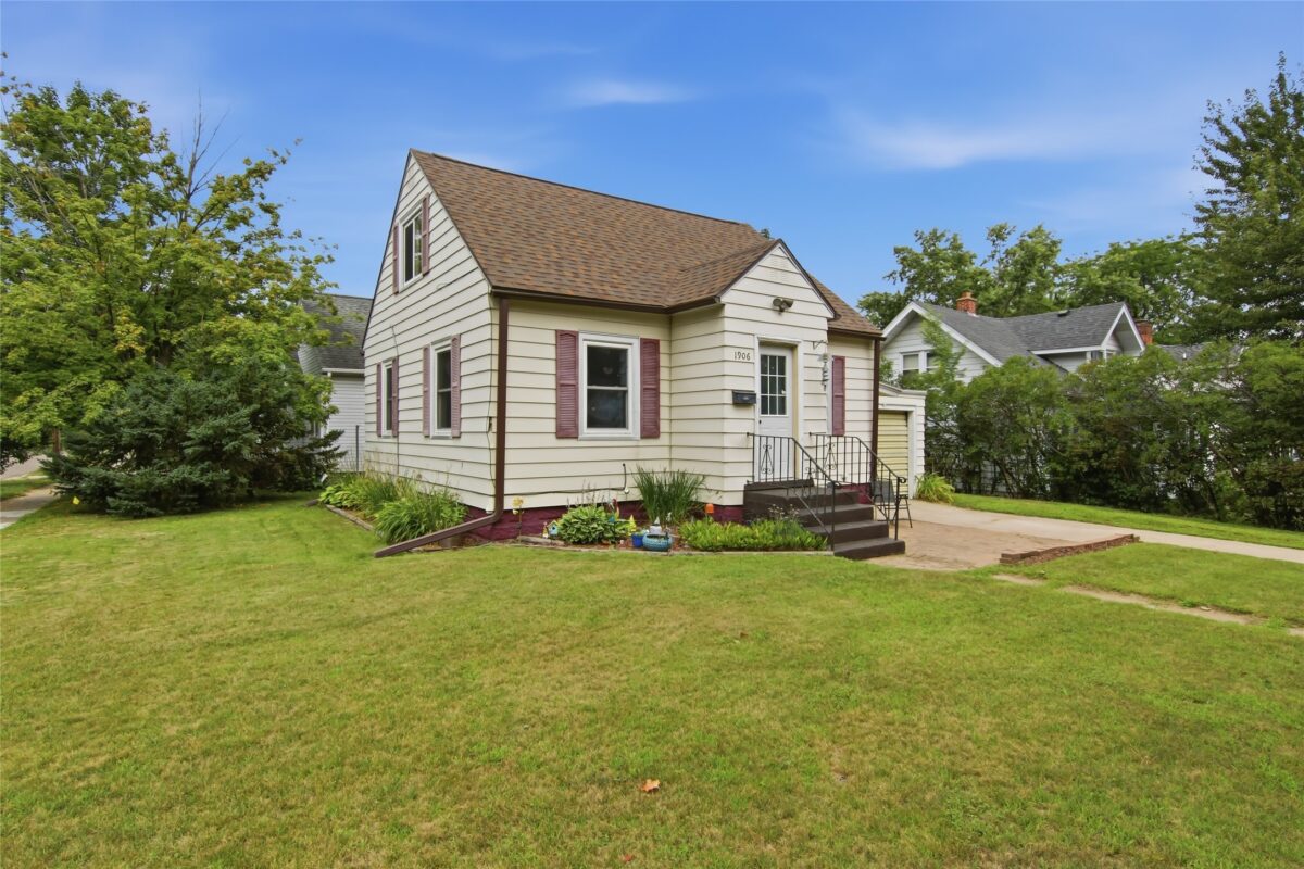 1906 9th Street, Eau Claire WI 54703 - Residential house for sale - MLS #1603975 - image3