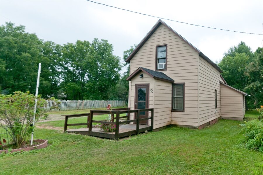 200 W 2nd Street