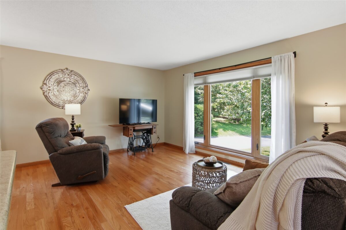 2111 Carter Street, Eau Claire WI 54703 - Residential house for sale - MLS #1603774 - image2