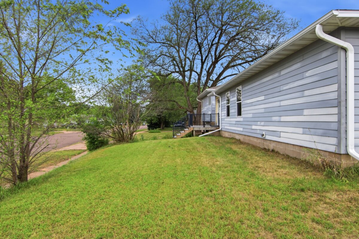 2124 Edgewood Lane, Eau Claire WI 54703 - Residential house for sale - MLS #1604082 - image27