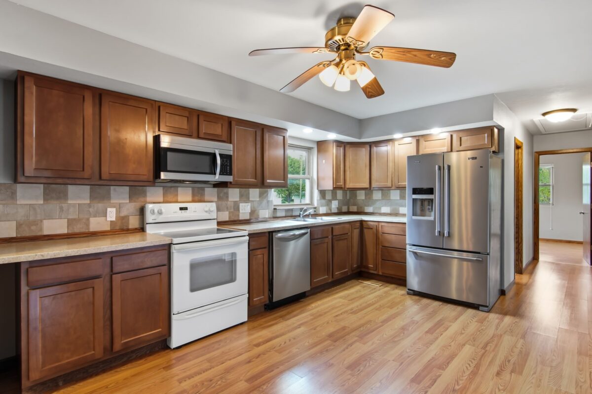 2124 Edgewood Lane, Eau Claire WI 54703 - Residential house for sale - MLS #1604082 - image4