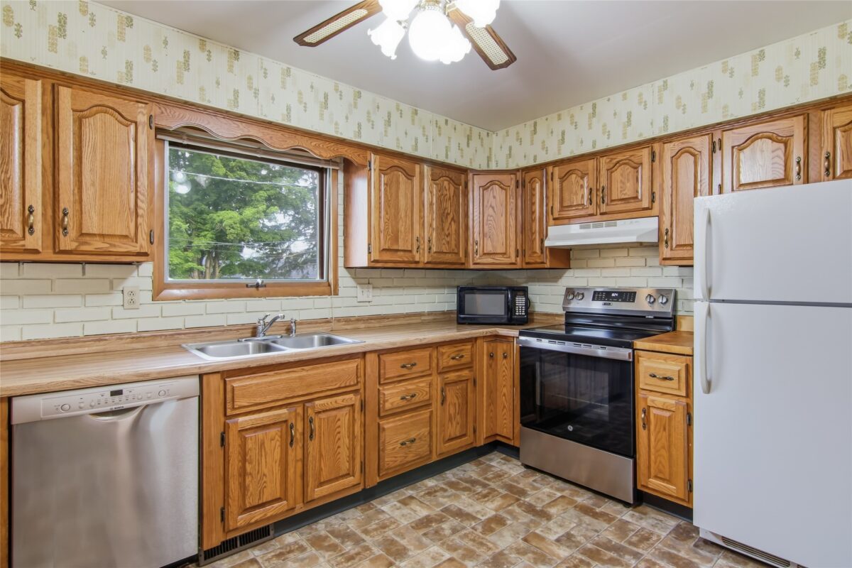 217 Poplar Street, Cadott WI 54727 - Residential house for sale - MLS #1603819 - image8