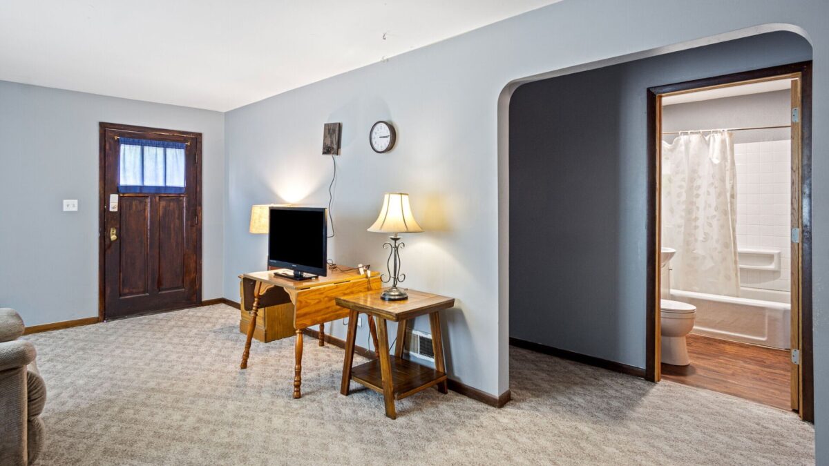 2234 11th Street, Eau Claire WI 54703 - ResidentialIncome house for sale - MLS #1604113 - image11