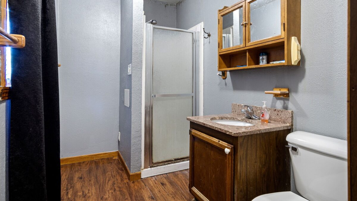 2234 11th Street, Eau Claire WI 54703 - ResidentialIncome house for sale - MLS #1604113 - image8