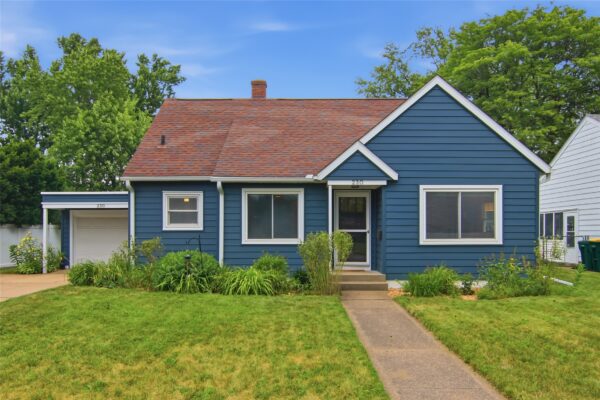 230 W Grant Avenue Eau Claire WI 54701