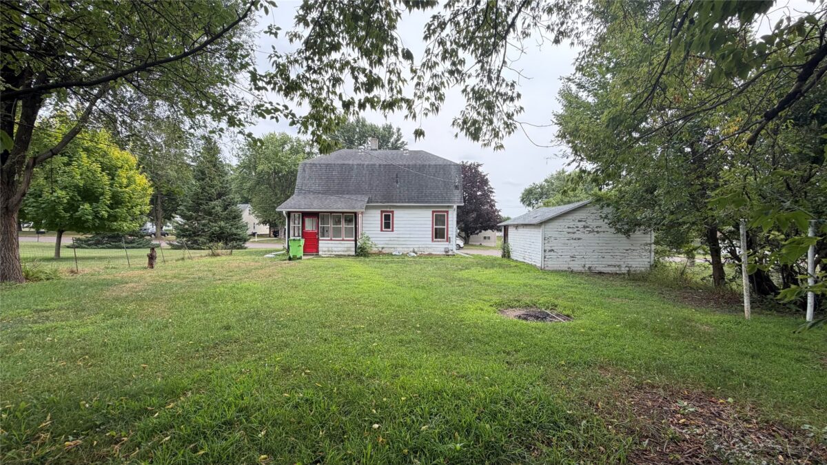 236 First Avenue, Chippewa Falls WI 54729 - Residential house for sale - MLS #1603899 - image3