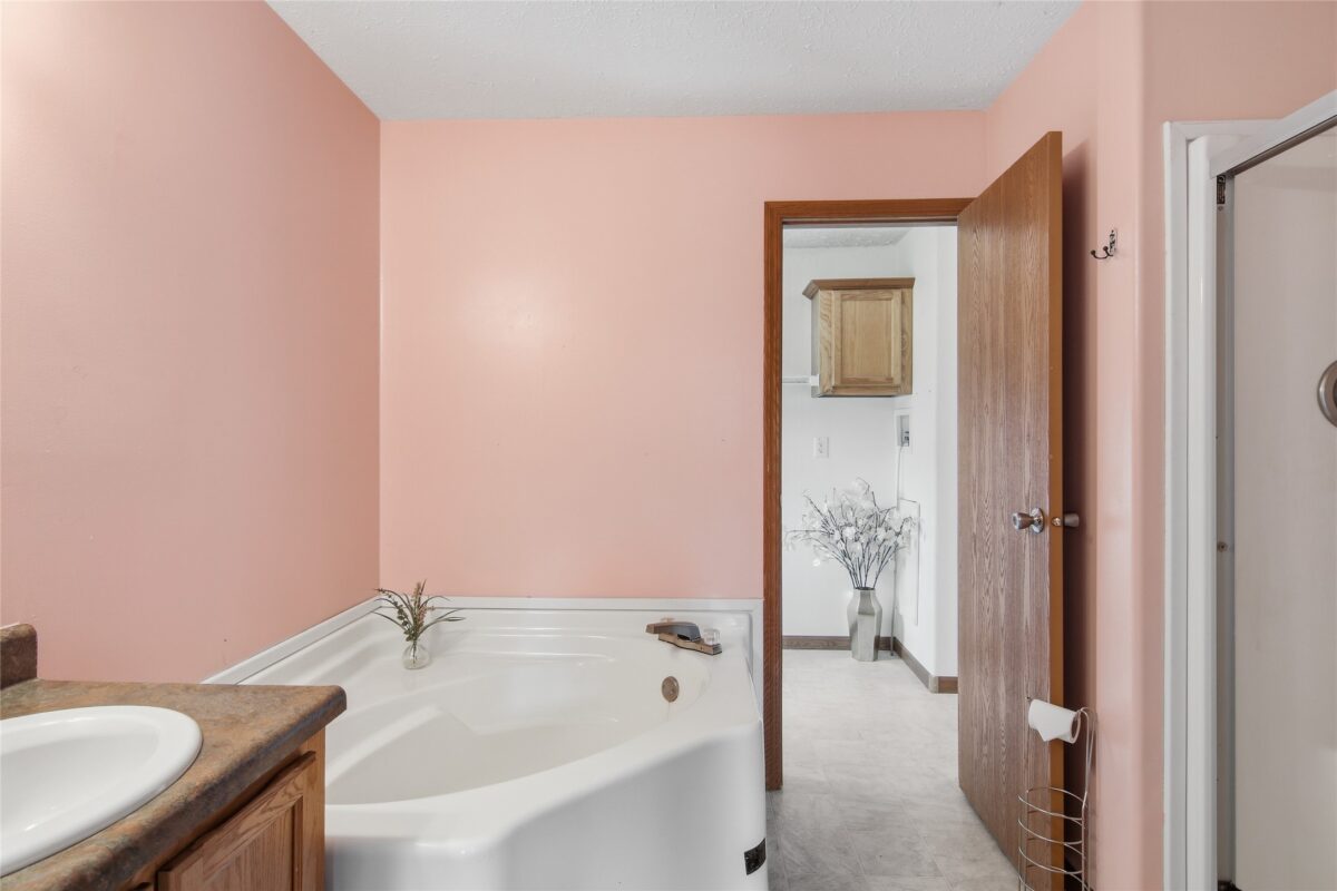 2433 15 1/4 Avenue, Rice Lake WI 54868 - Residential house for sale - MLS #1602666 - image23