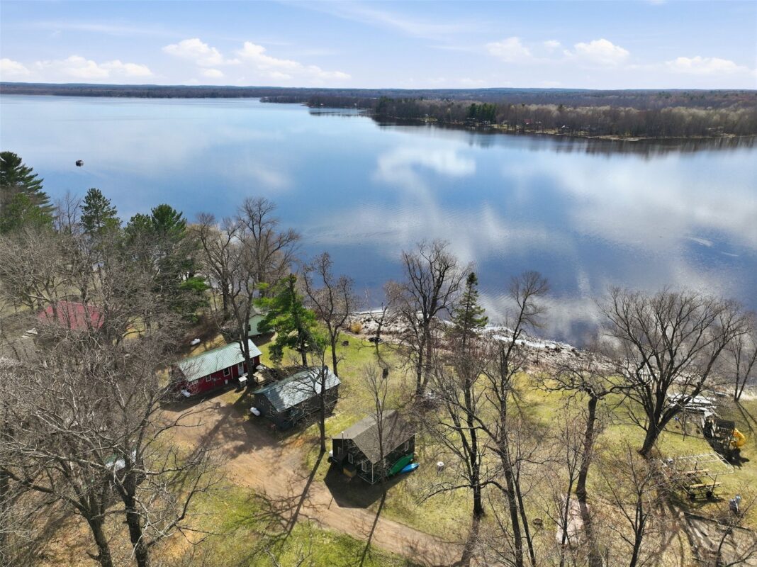 24541 Clam Lake Drive, Siren WI 54872 - Residential house for sale - MLS #1604035 - image3