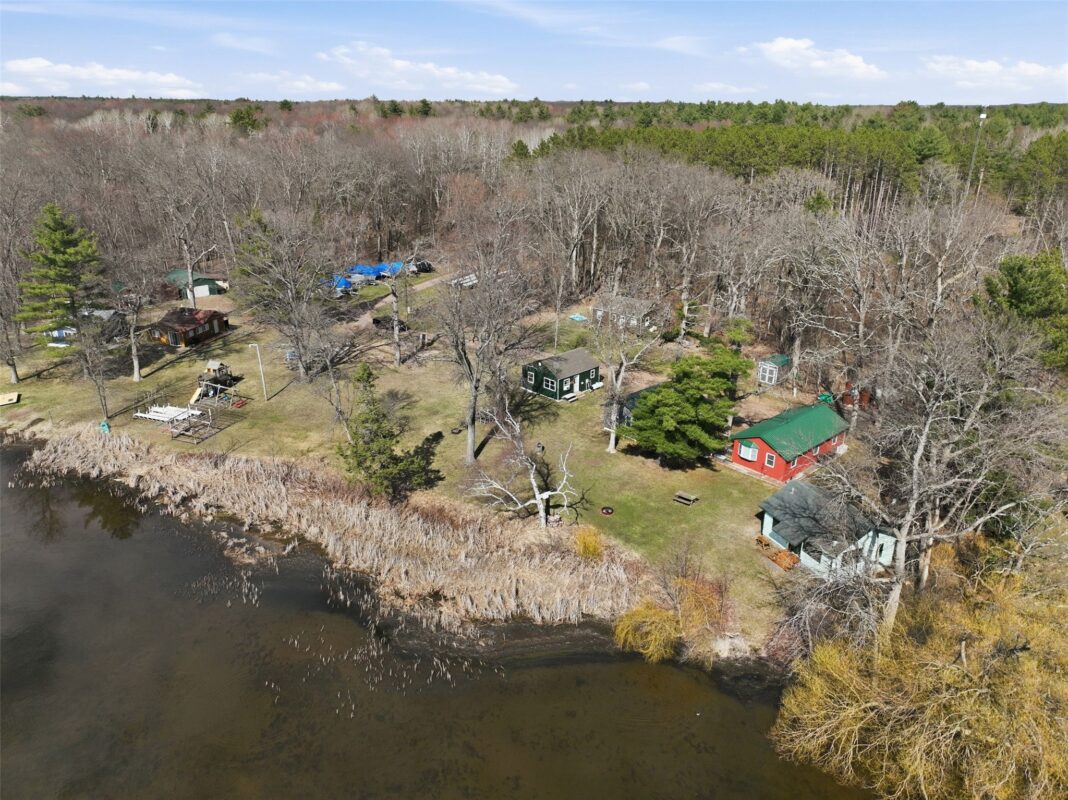 24541 Clam Lake Drive, Siren WI 54872 - Residential house for sale - MLS #1604035 - image28