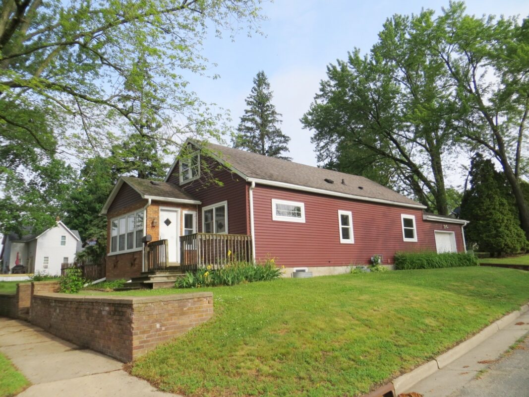 255 2nd Avenue, Stanley WI 54768 - Residential house for sale - MLS #1602078 - image2