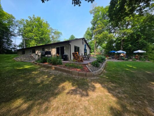 2623 5 5 1/2 Street Cumberland WI 54829