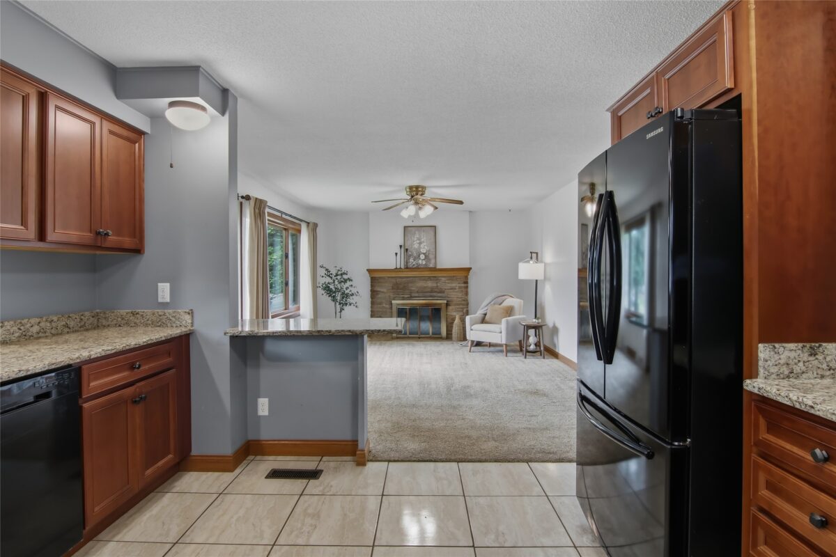 2715 Rudolph Road, Eau Claire WI 54701 - Residential house for sale - MLS #1601712 - image7